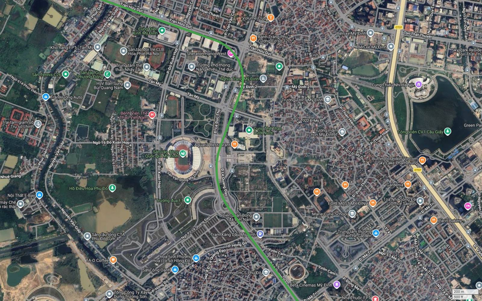 Tuyến metro số 4 Hà Nội chạy dọc trục Lê Đức Thọ cạnh Sân vận động Quốc gia Mỹ Đình và Cung Thể thao Dưới nước